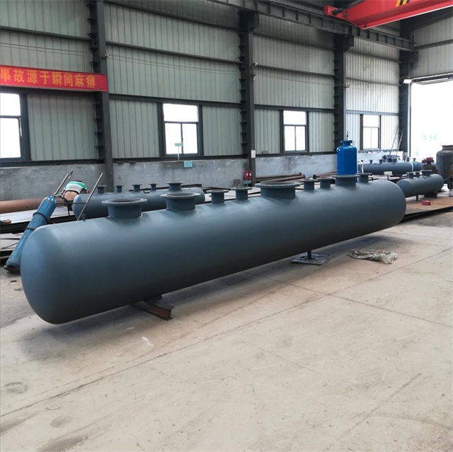 望谟蒸汽分汽缸制作过程